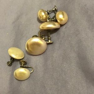 Sterling silver pearl earrings